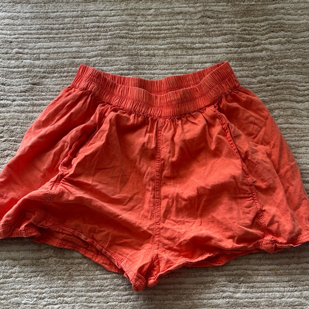Vibrant Coral Women's  Shorts